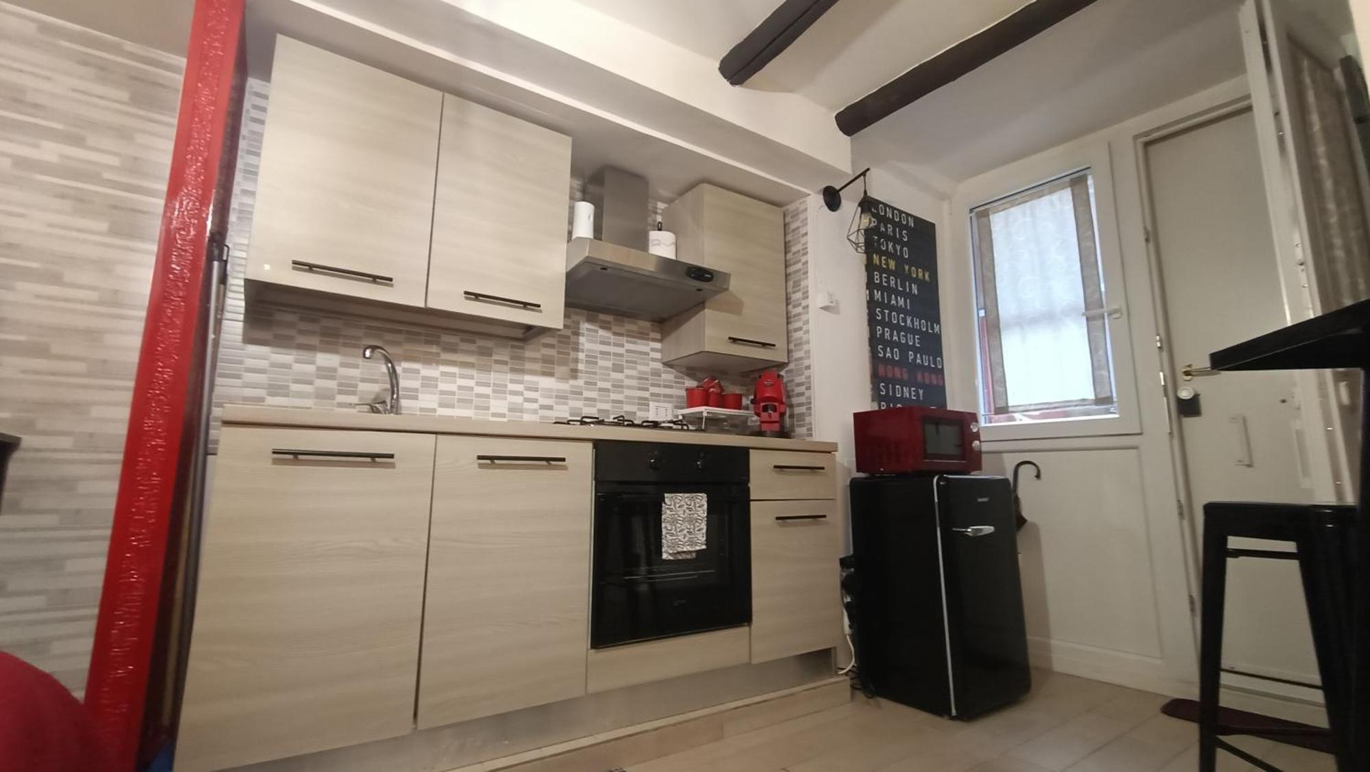La Casa Di Leo Apartment Наполи Екстериор снимка